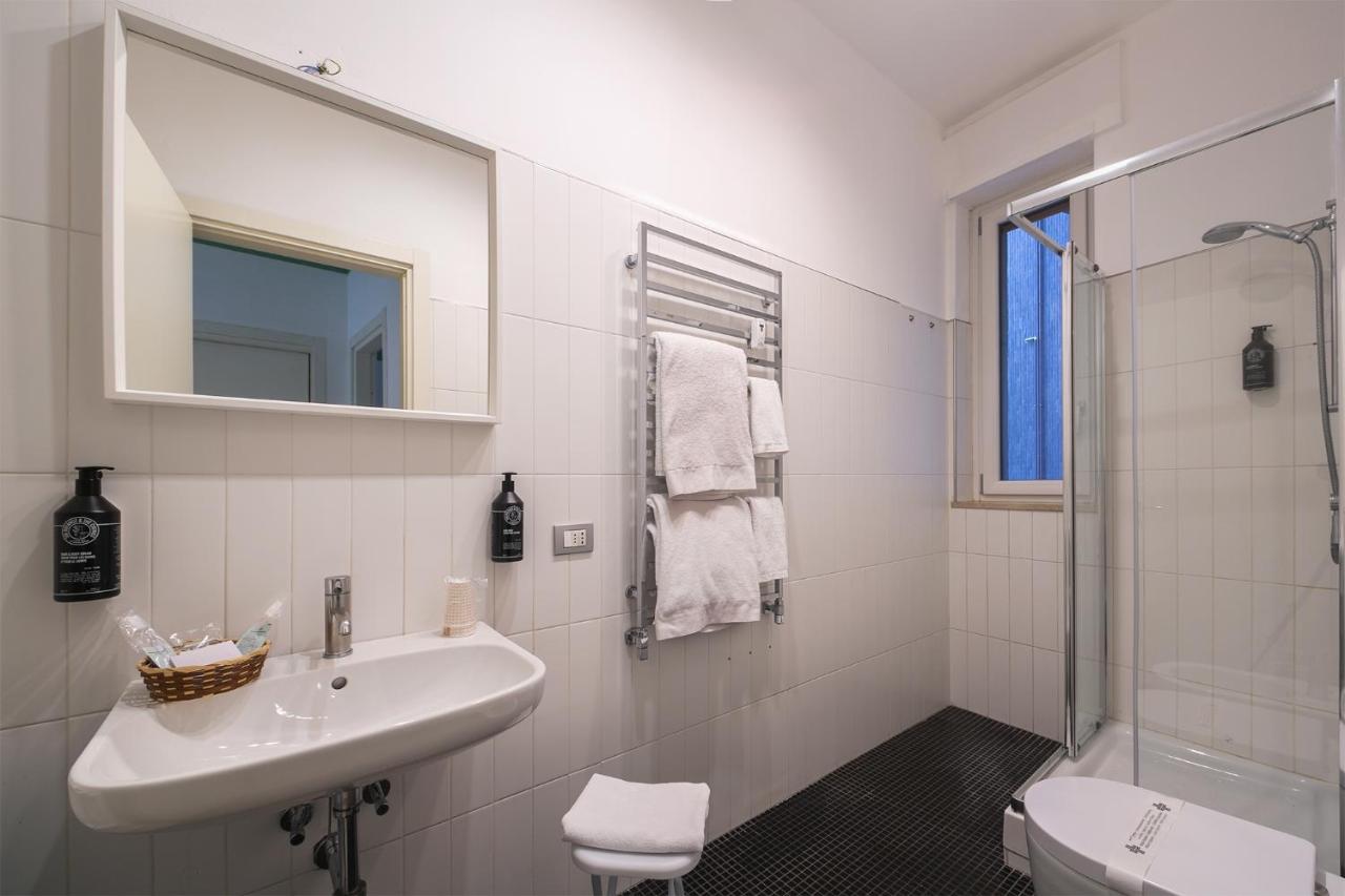 Santa Sofia Home Милано Екстериор снимка